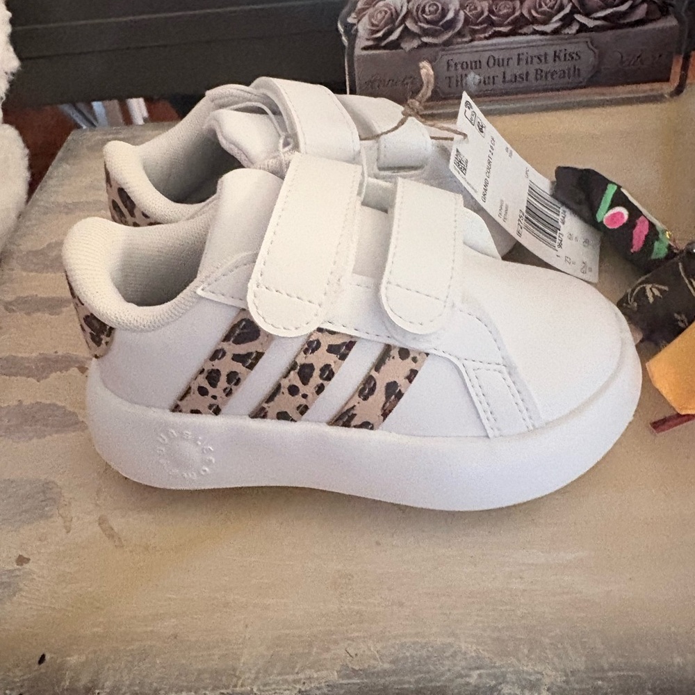 Adidas Grand Court 2.0 Shoes in White with Leopard Accents